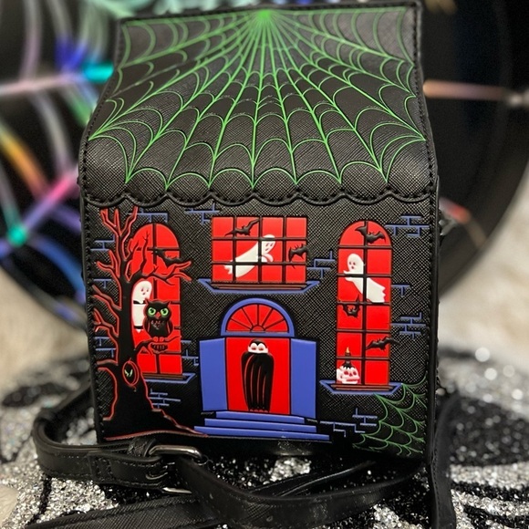 MAD Engine Handbags - 🖤👻❤️BNWOT-MAD ENGINE VIRAL HALLOWEEN SUPER CUTE HAUNTED HOUSE CROSSBODY 🖤👻❤️